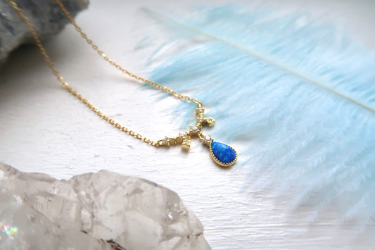 Drop-Shaped Blue Opal necklace