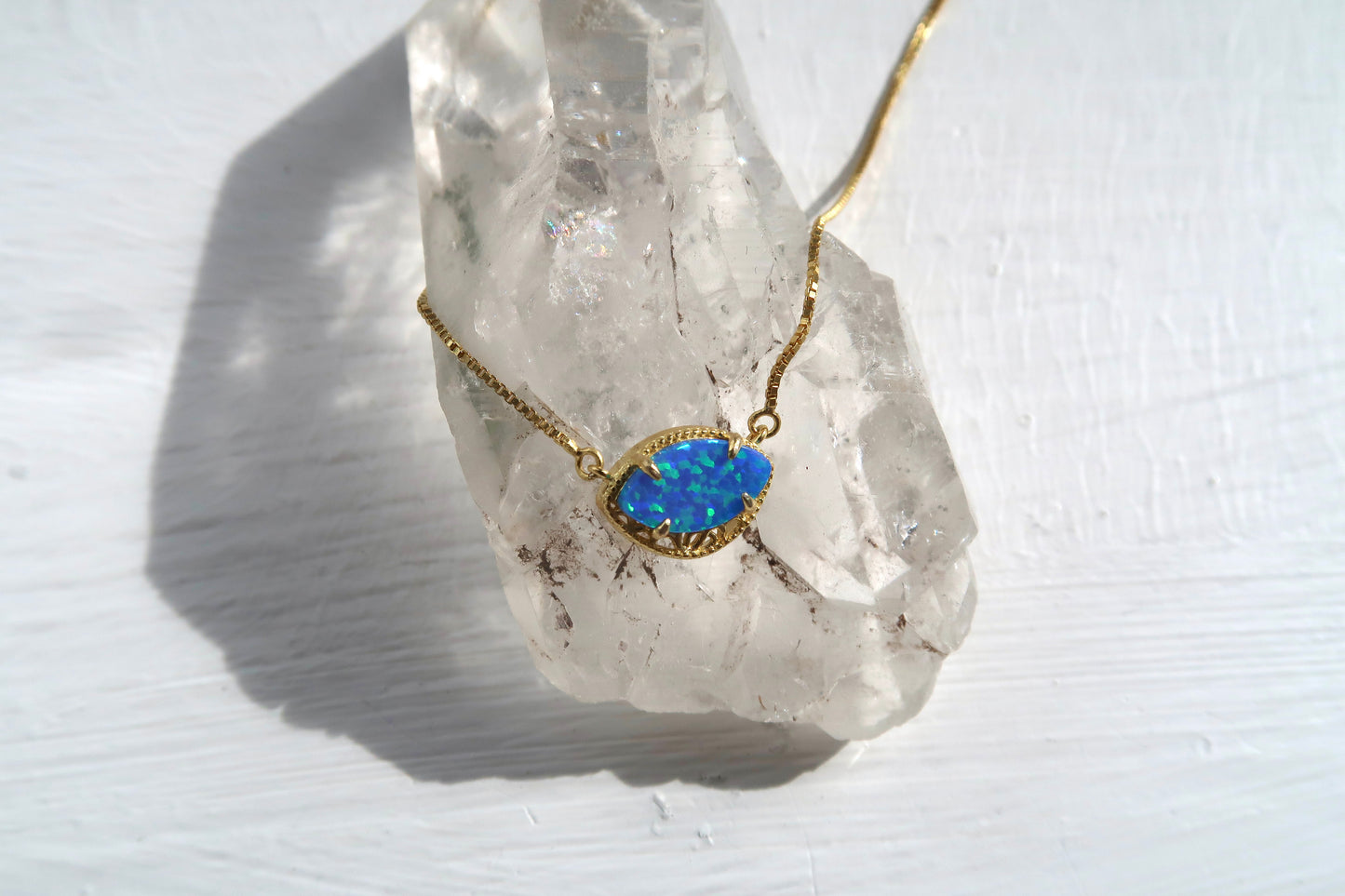 Tiny eye-shape opal necklace