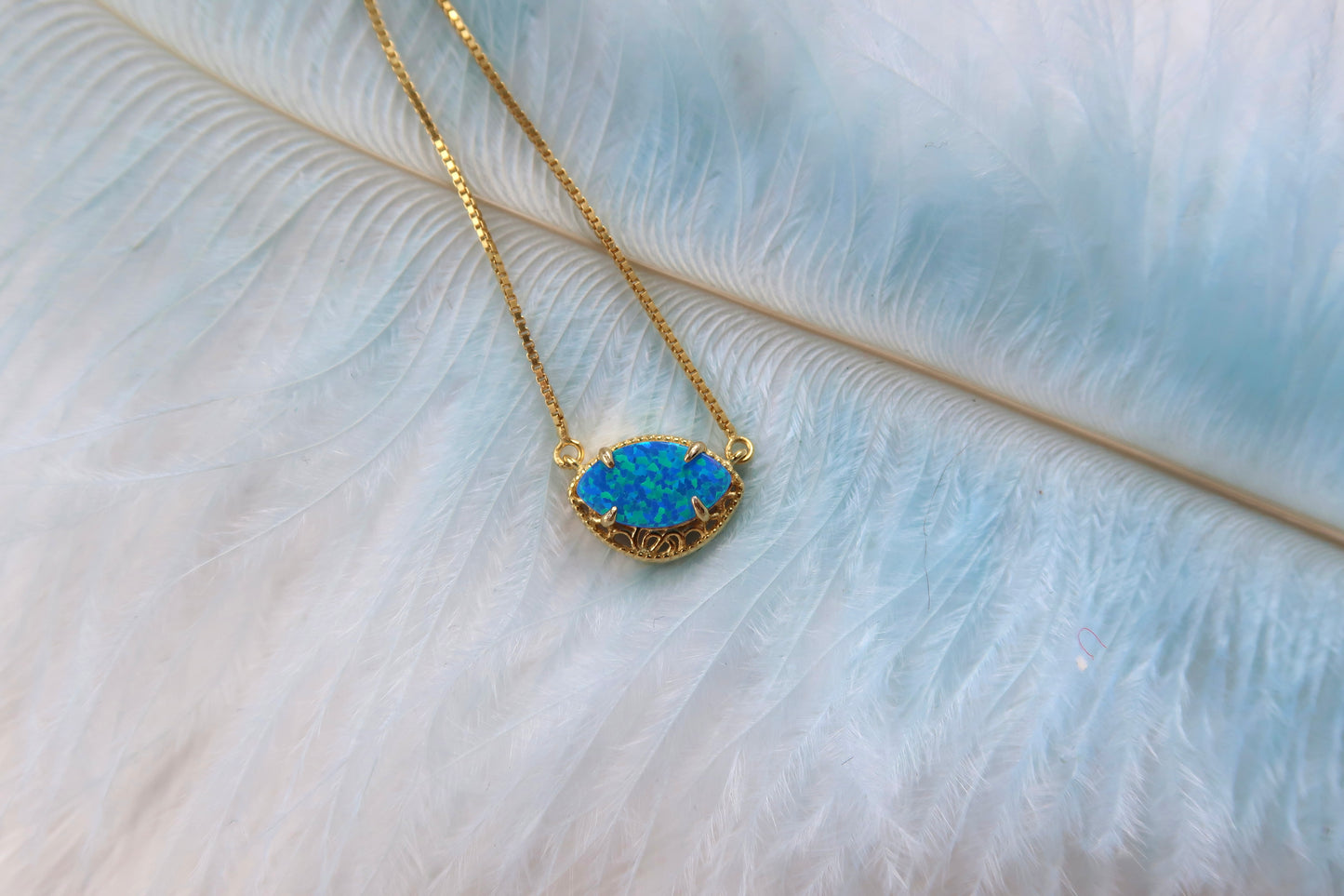 Tiny eye-shape opal necklace