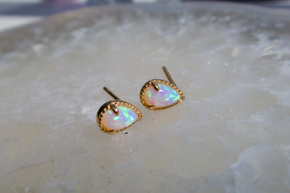 Tear White Opal Stud Earrings